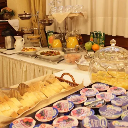 מלון President 4*