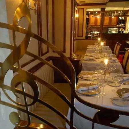 President מלון זאדאר