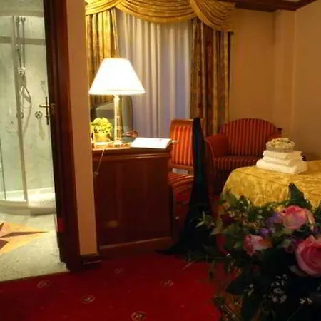 President מלון זאדאר