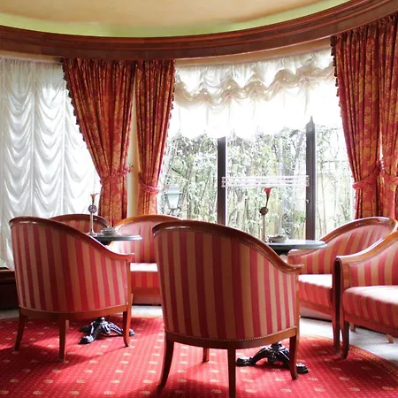 President 酒店 扎达尔