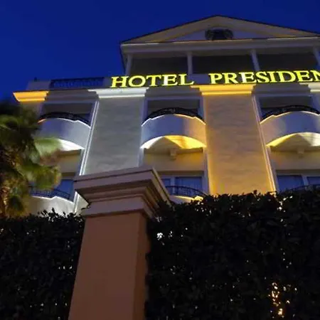President Hotel