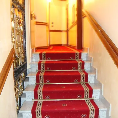 Ξενοδοχείο President